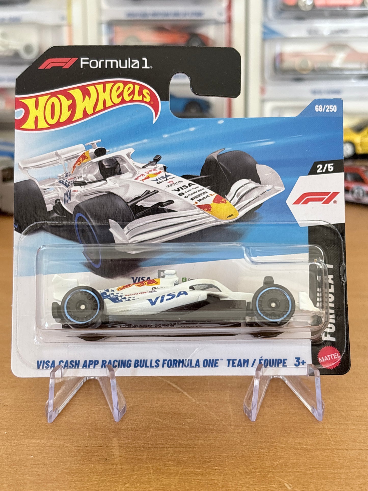 Hot Wheels Visa Cash App Racing Bulls Formula One | 2026 Formula 1 2/5