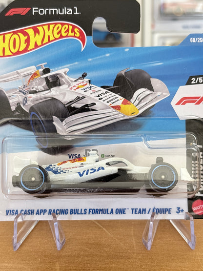 Hot Wheels Visa Cash App Racing Bulls Formula One | 2026 Formula 1 2/5