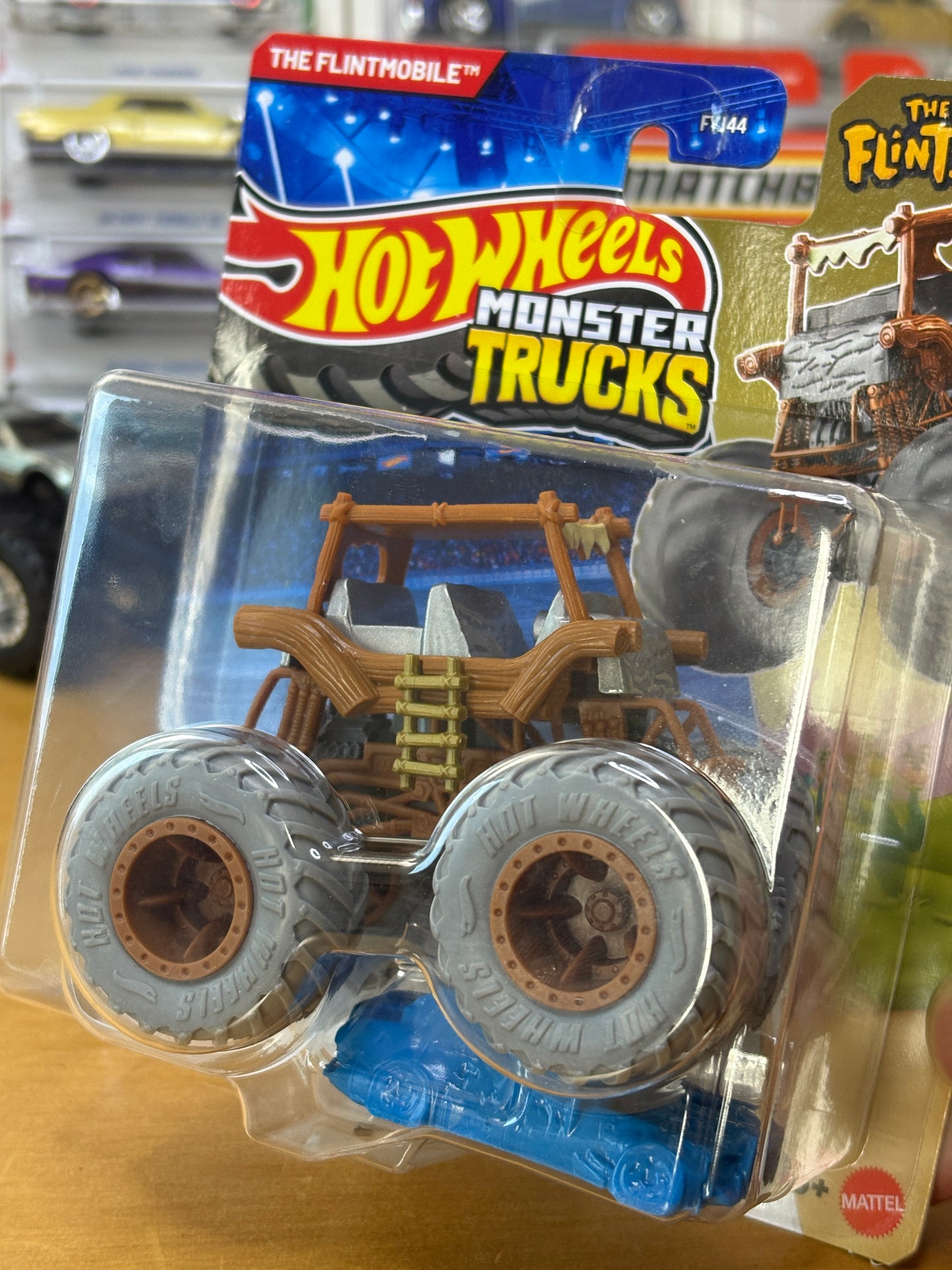 Hot Wheels Monster Trucks / The Flintmobile  / The Flintstones