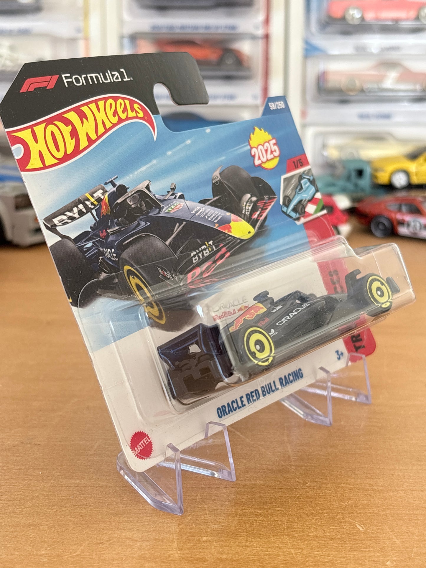 Hot Wheels F1 Oracle Red Bull Racing 2025 | HW Track Aces 1/5 Short Card