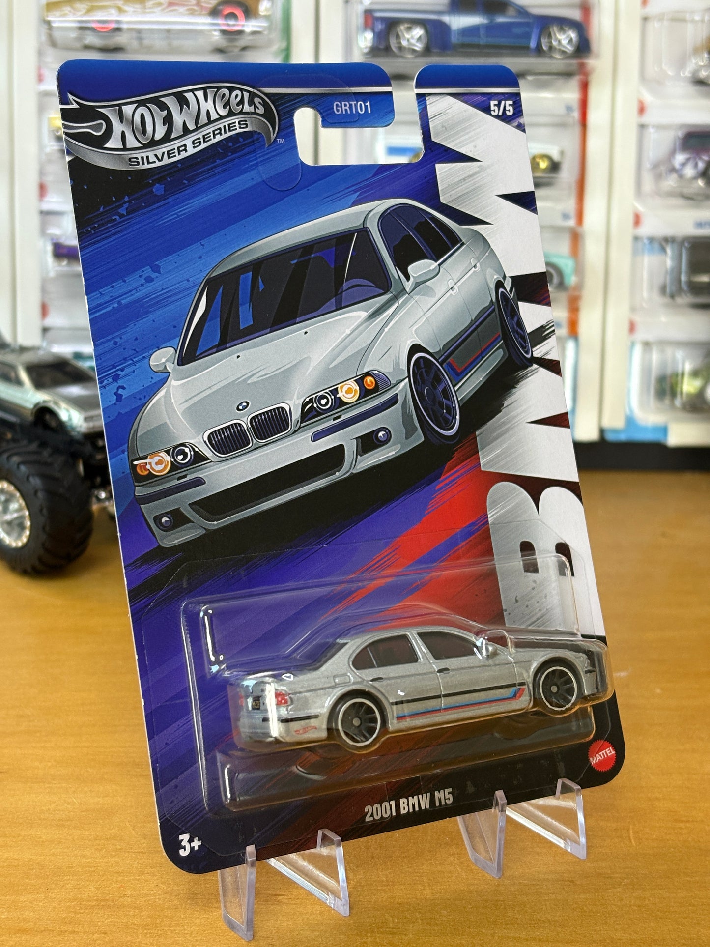 Hot Wheels Silver Series / 2001 BMW M5 / 2025 BMW 5/5