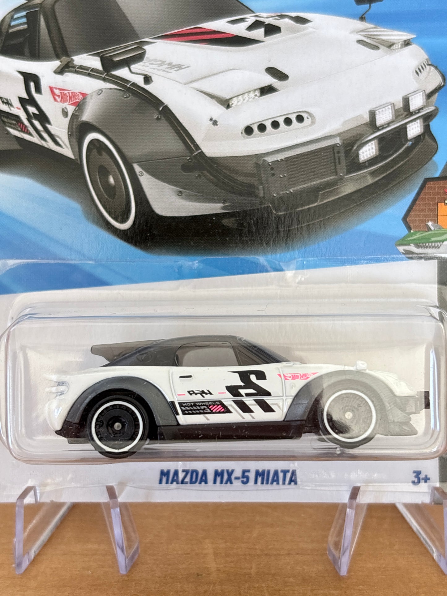 Hot Wheels Mazda MX-5 Miata | 2026 HW Dream Garage 1/5