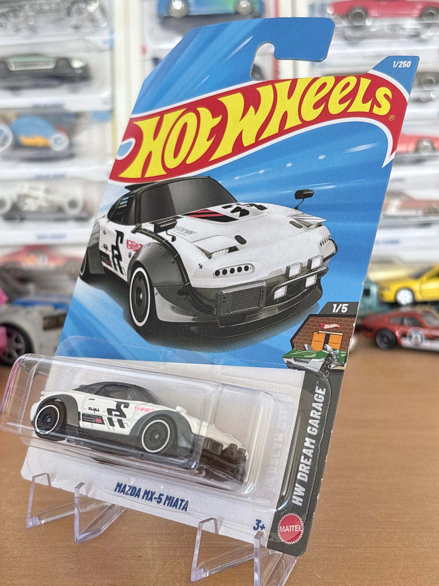 Hot Wheels Mazda MX-5 Miata | 2026 HW Dream Garage 1/5
