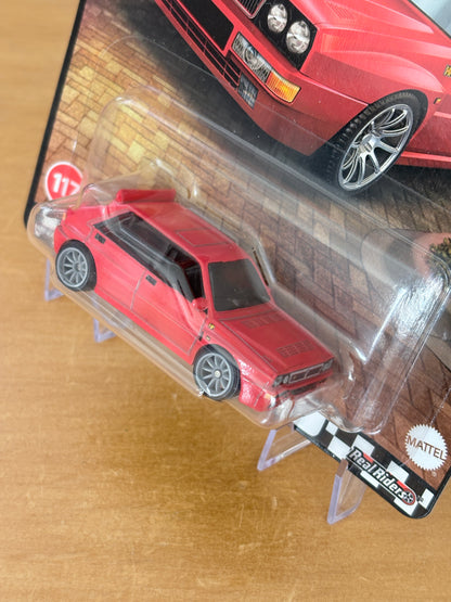 Hot Wheels Lancia Delta Integrale Boulevard #117 Premium Diecast