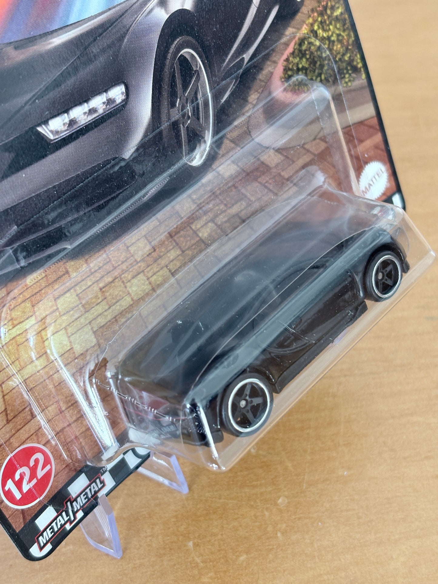 Hot Wheels '16 Bugatti Chiron Boulevard #122 Premium Diecast
