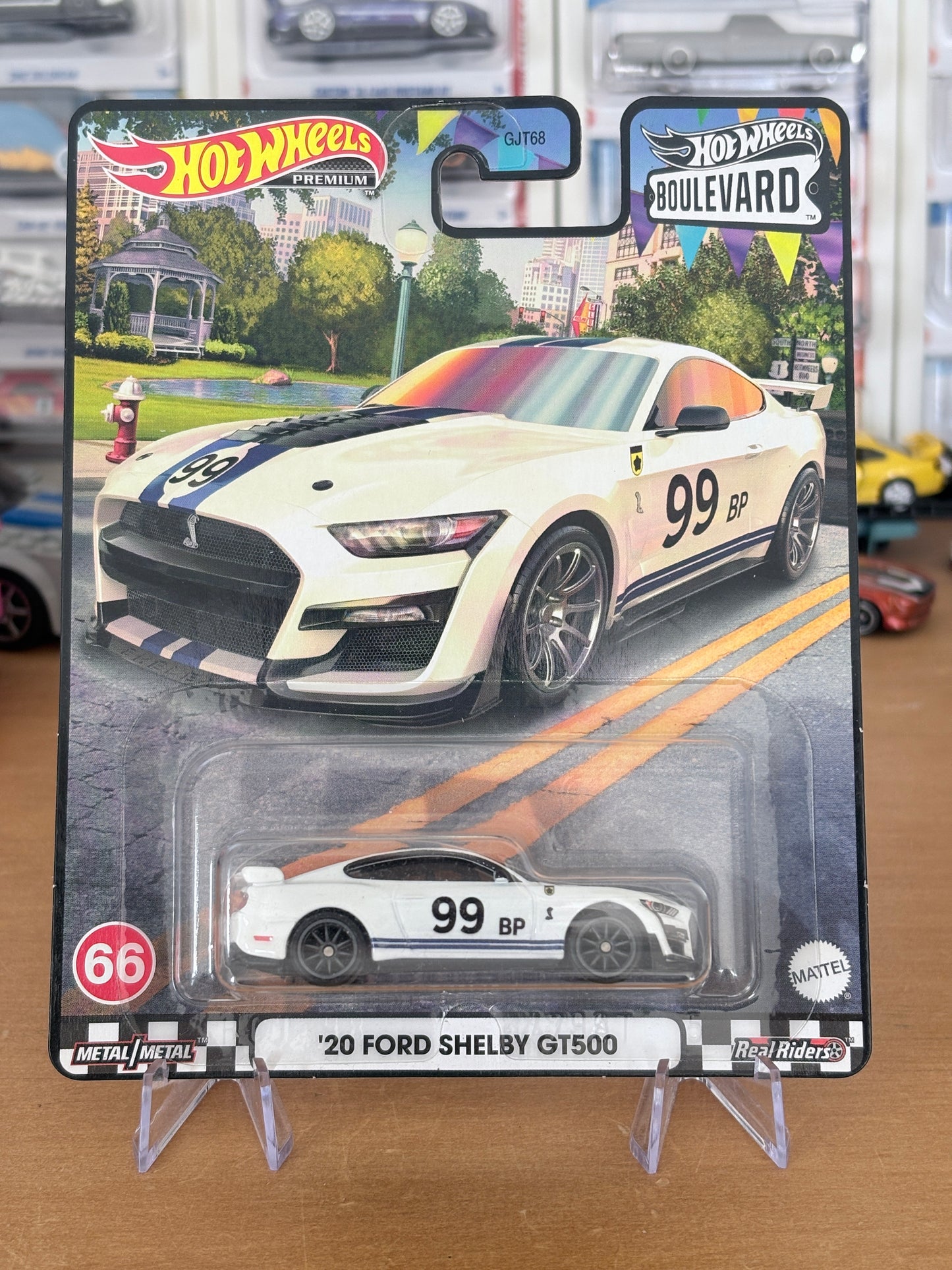 Hot Wheels '20 Ford Shelby GT500 Boulevard #66 Premium Diecast
