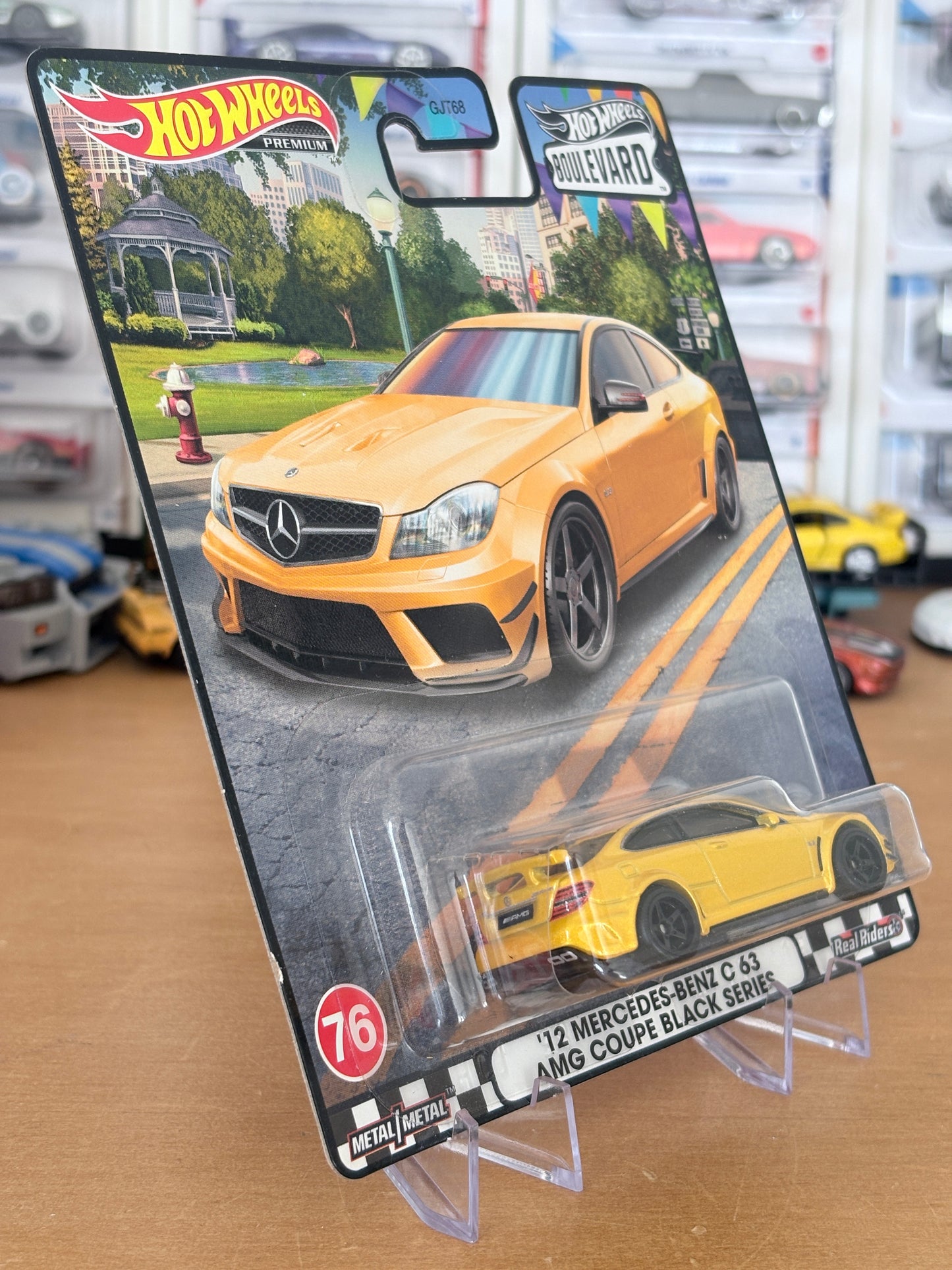 Hot Wheels '12 Mercedes-Benz C 63 AMG Coupe Black Series Boulevard #76 Premium Diecast