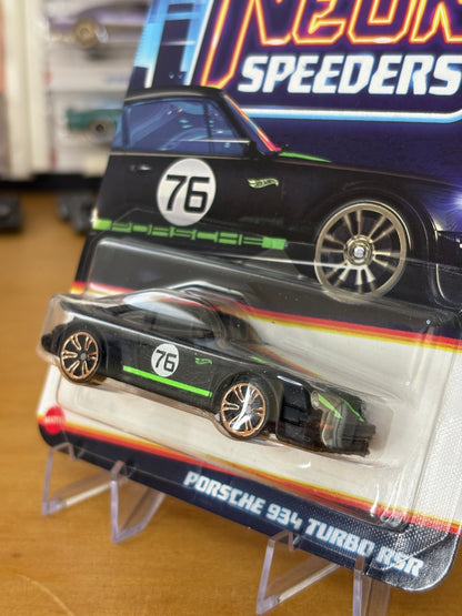 Hot Wheels Silver Series / Porsche 934 Turbo RSR / 2025 Neon Speeders Mix 2 6/8