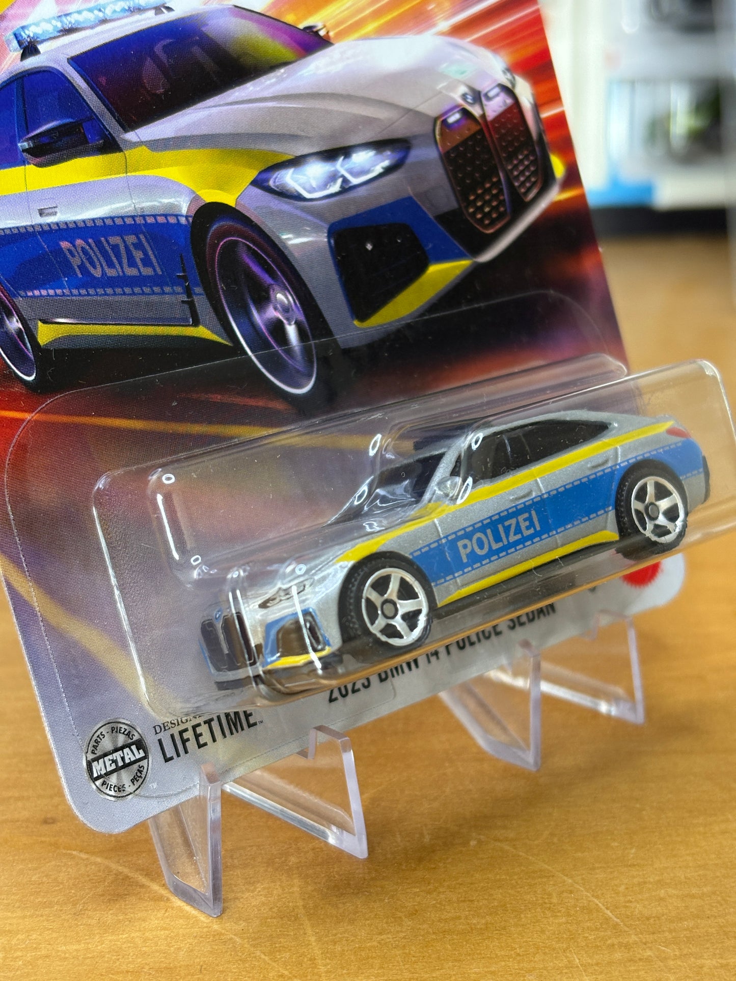 Matchbox Mainline / 2023 BMW i4 Police Sedan / 2025 80/125