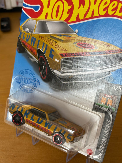 Hot Wheels Mainline / '67 Camaro / 2018 HW Dream Garage 4/5
