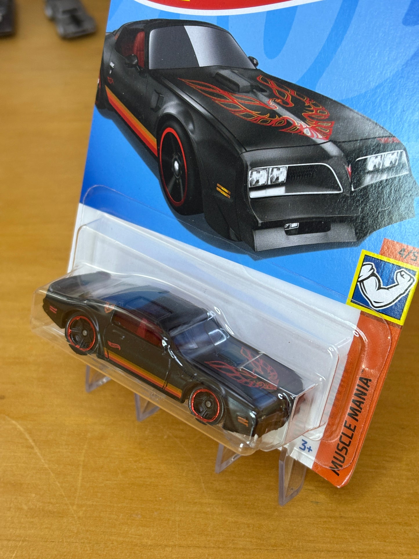 Hot Wheels Mainline / '77 Pontiac Firebird T/A / 2024 Muscle Mania