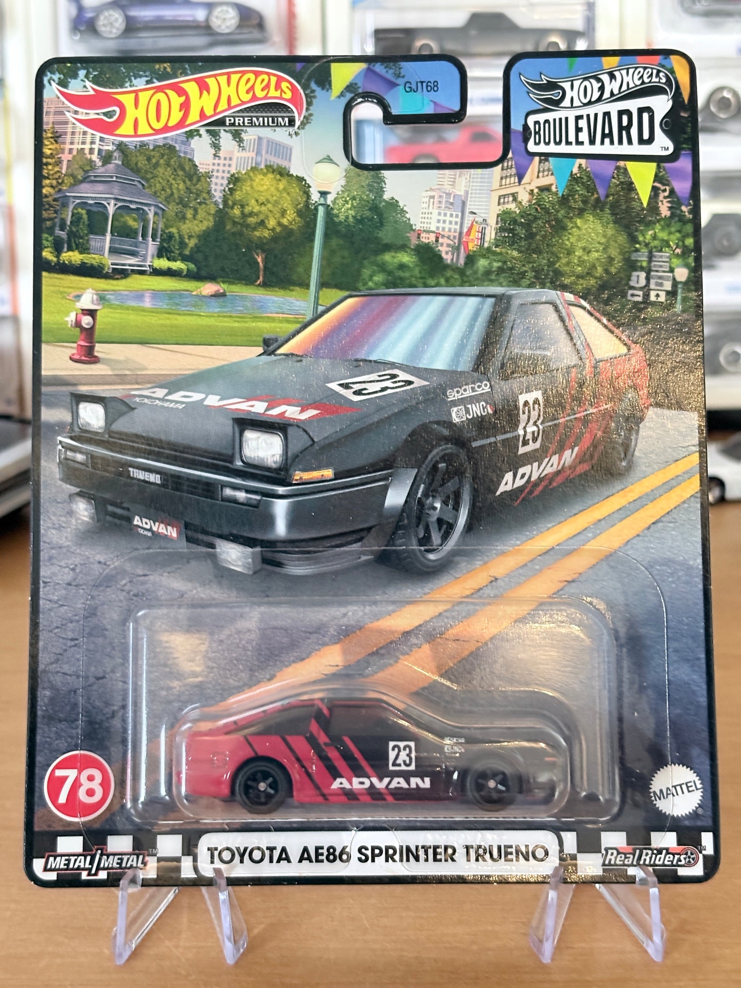 Hot Wheels Toyota AE86 Sprinter Trueno Boulevard #78 Premium Diecast