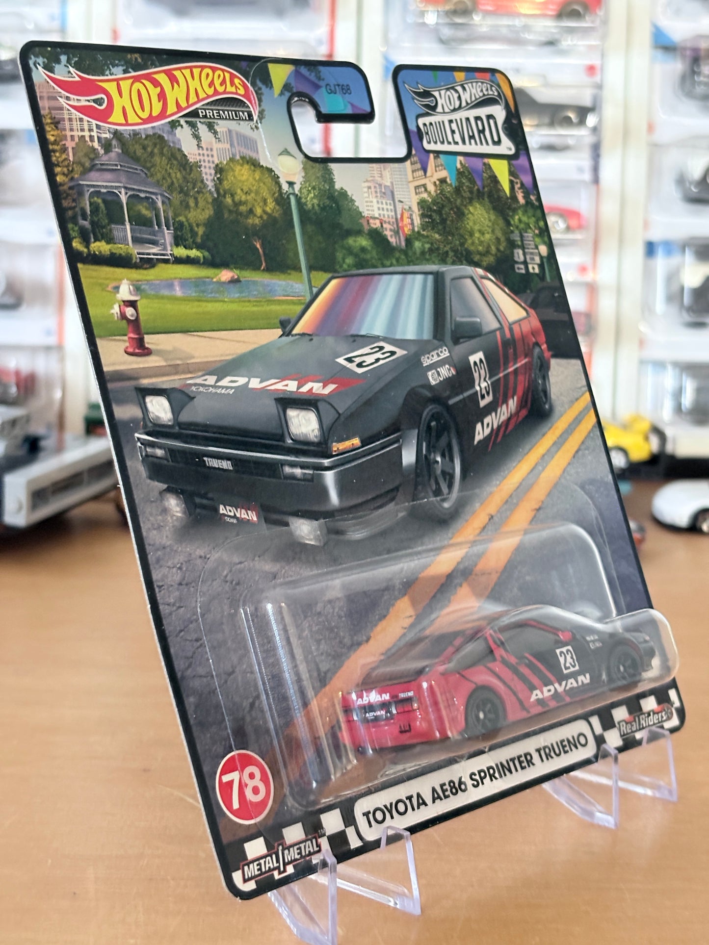 Hot Wheels Toyota AE86 Sprinter Trueno Boulevard #78 Premium Diecast