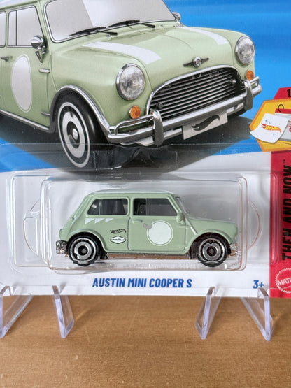 Hot Wheels Austin Mini Cooper S | 2026 Then and Now 1/10 Mainline