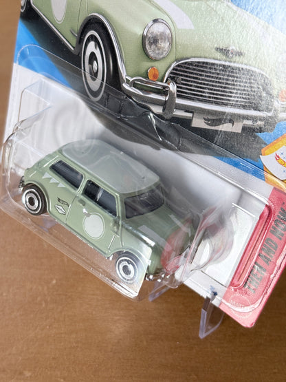 Hot Wheels Austin Mini Cooper S | 2026 Then and Now 1/10 Mainline