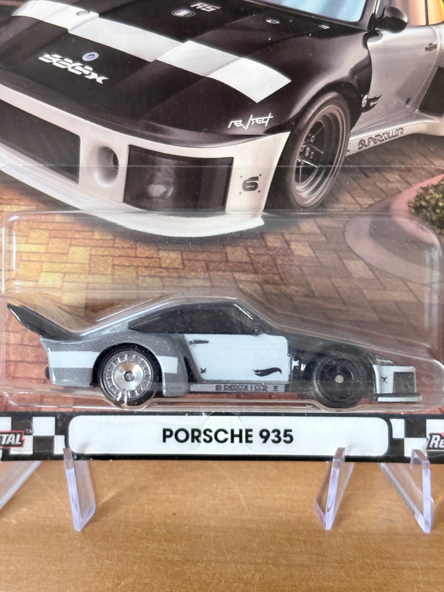 Hot Wheels Porsche 935 Boulevard #116 Premium Diecast