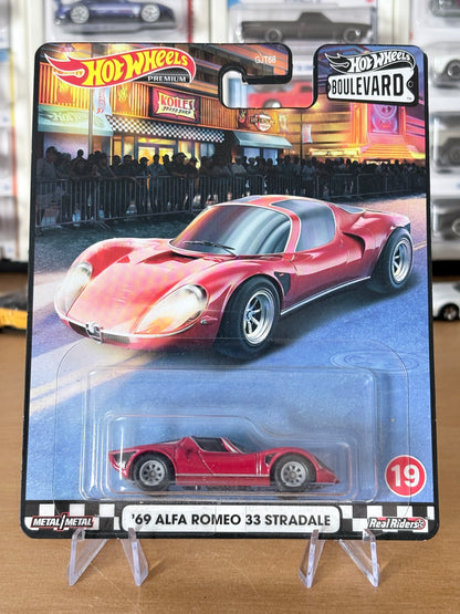 Hot Wheels '69 Alfa Romeo 33 Stredale Boulevard #19 Premium Diecast