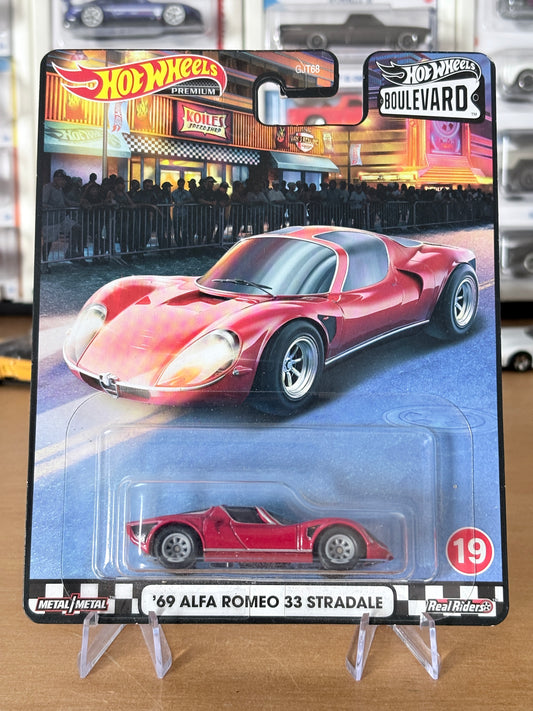 Hot Wheels '69 Alfa Romeo 33 Stredale Boulevard #19 Premium Diecast