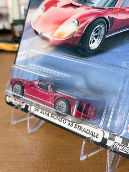 Hot Wheels '69 Alfa Romeo 33 Stredale Boulevard #19 Premium Diecast