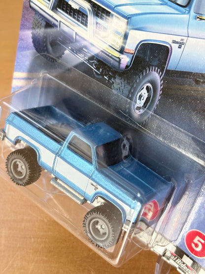 Hot Wheels '83 Chevy Silverado 4x4 Boulevard #5 Premium Diecast