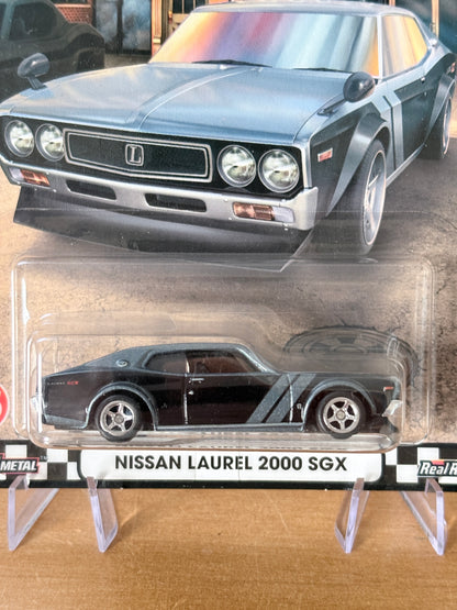 Hot Wheels Nissan Laurel 2000 SGX Boulevard #45 Premium Diecast