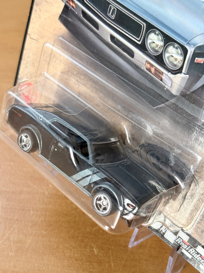 Hot Wheels Nissan Laurel 2000 SGX Boulevard #45 Premium Diecast