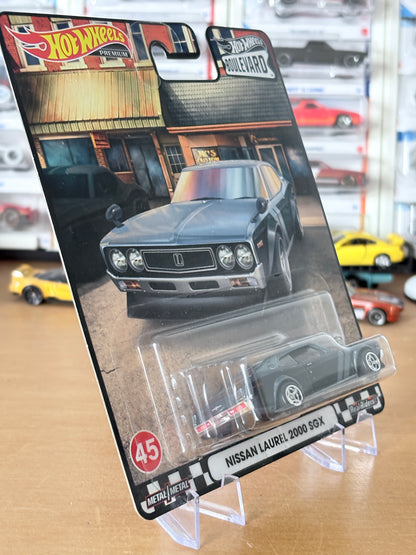 Hot Wheels Nissan Laurel 2000 SGX Boulevard #45 Premium Diecast
