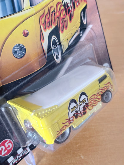 Hot Wheels Volkswagen Drag Bus Boulevard #25 Premium Diecast