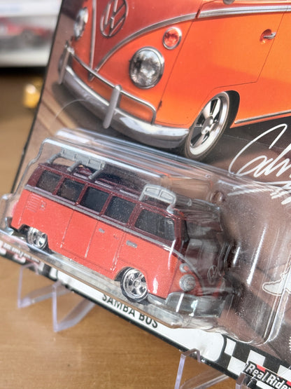 Hot Wheels 1967 Volkswagen Samba Bus Boulevard #114 Premium Diecast