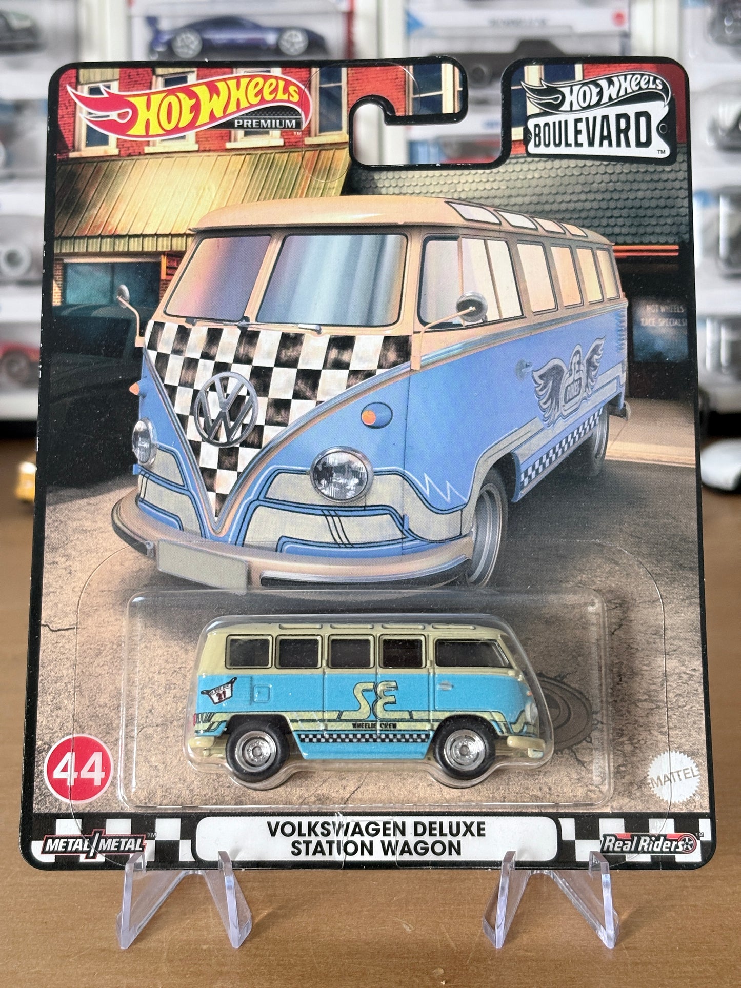 Hot Wheels Volkswagen Deluxe Station Wagon Boulevard #44 Premium Diecast