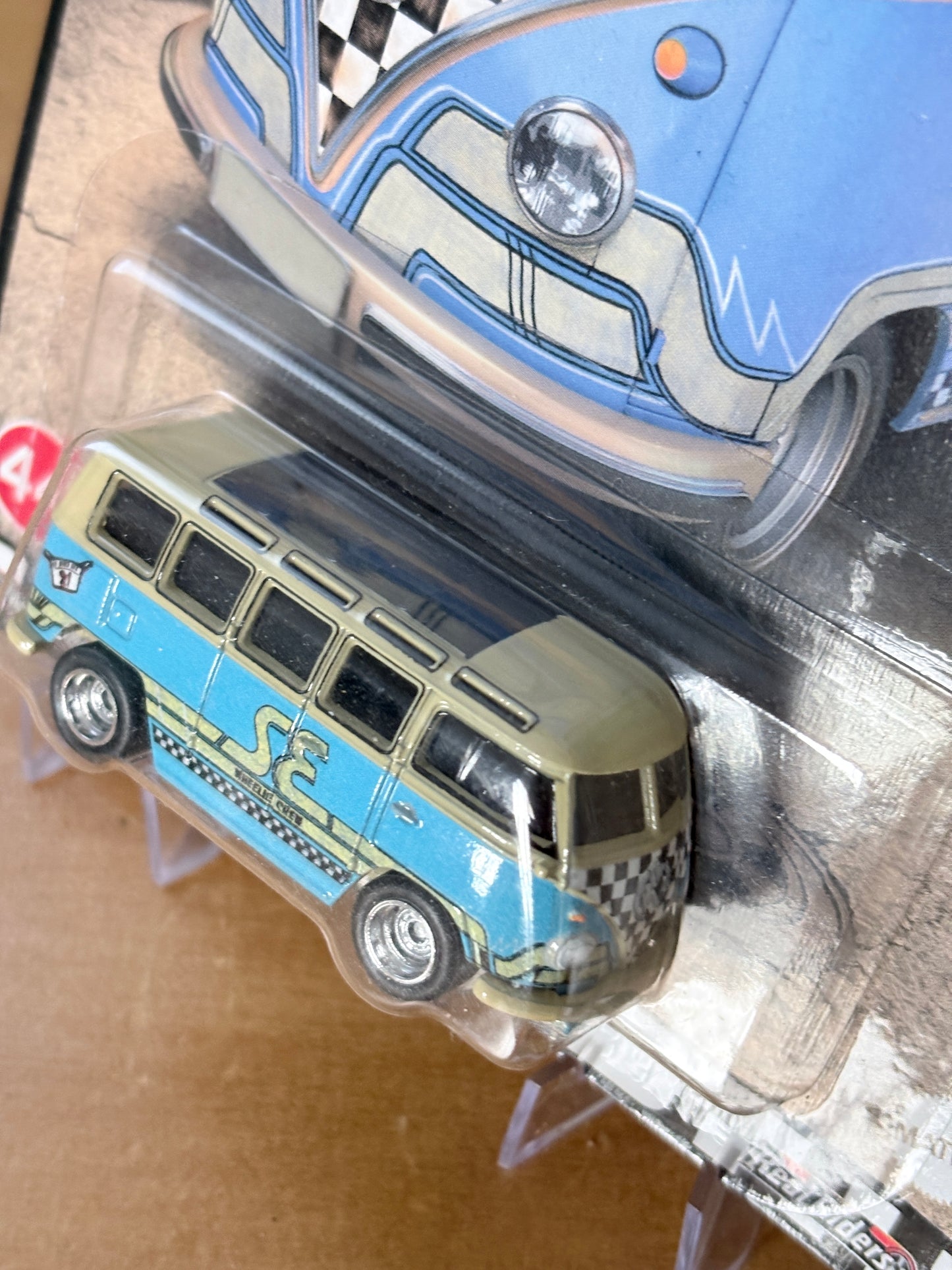 Hot Wheels Volkswagen Deluxe Station Wagon Boulevard #44 Premium Diecast