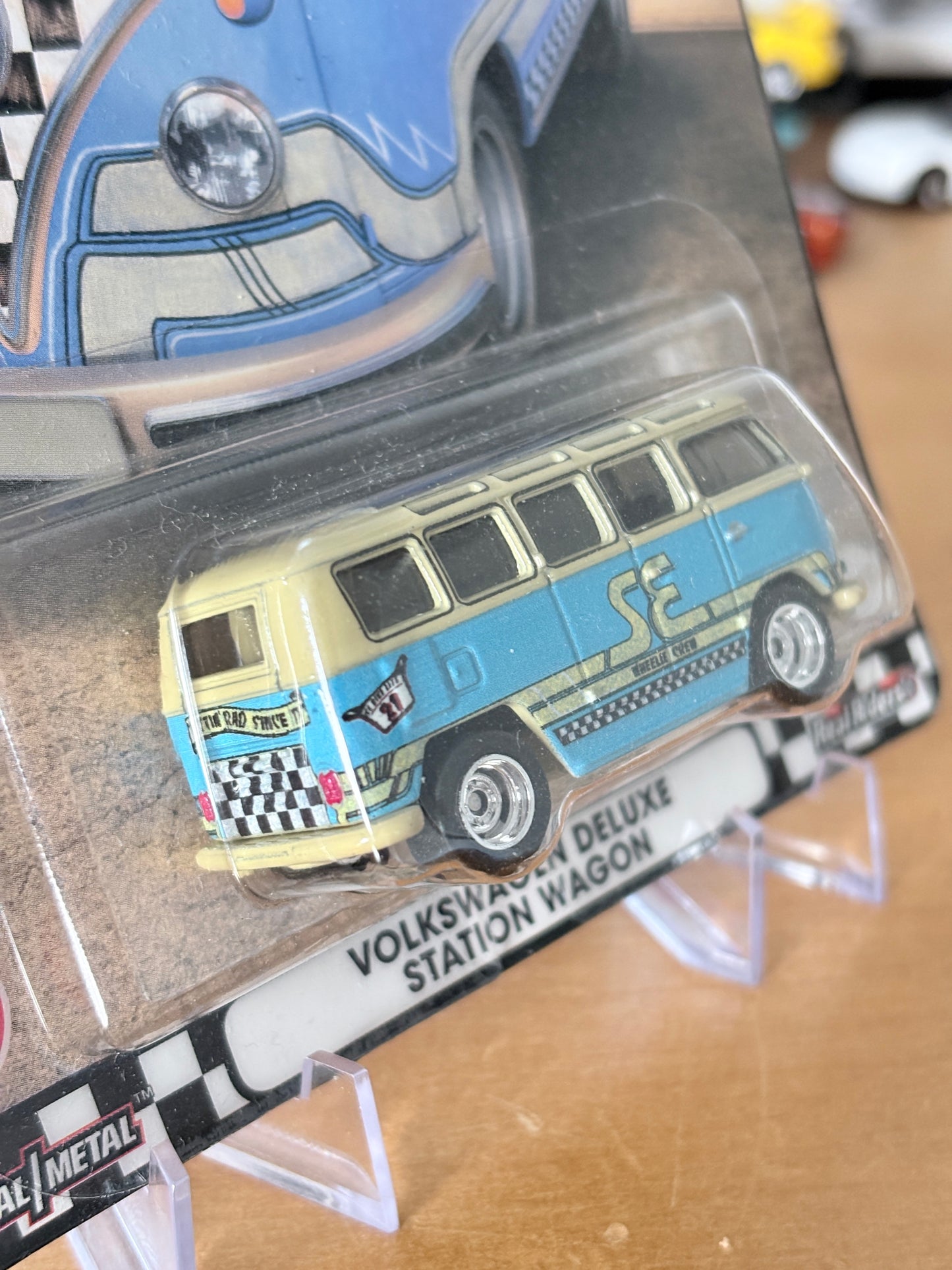 Hot Wheels Volkswagen Deluxe Station Wagon Boulevard #44 Premium Diecast