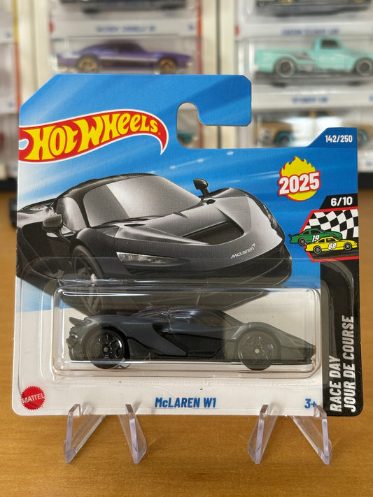 Hot Wheels Mainline / McLaren V1 / 2025 Race Day 6/10 (Short Card)