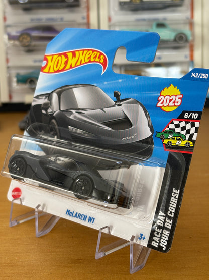 Hot Wheels Mainline / McLaren V1 / 2025 Race Day 6/10 (Short Card)