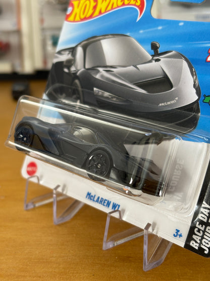 Hot Wheels Mainline / McLaren V1 / 2025 Race Day 6/10 (Short Card)