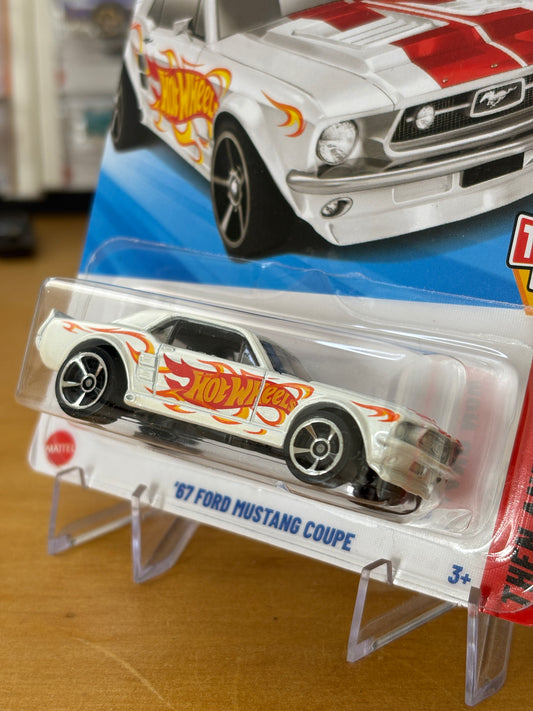 Hot Wheels Mainline / '67 Ford Mustang Coupe / 2025 HW Then & Now 1/10