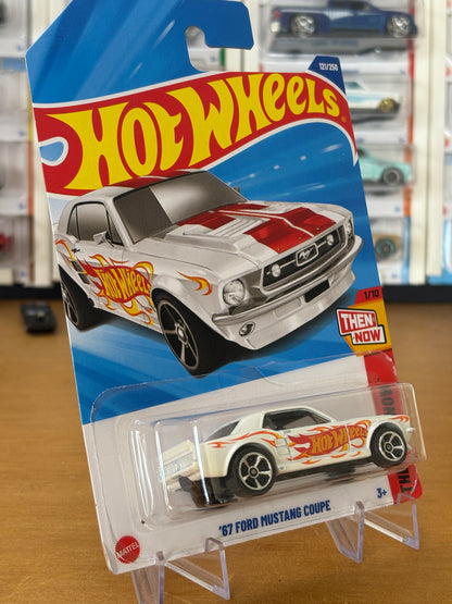 Hot Wheels Mainline / '67 Ford Mustang Coupe / 2025 HW Then & Now 1/10