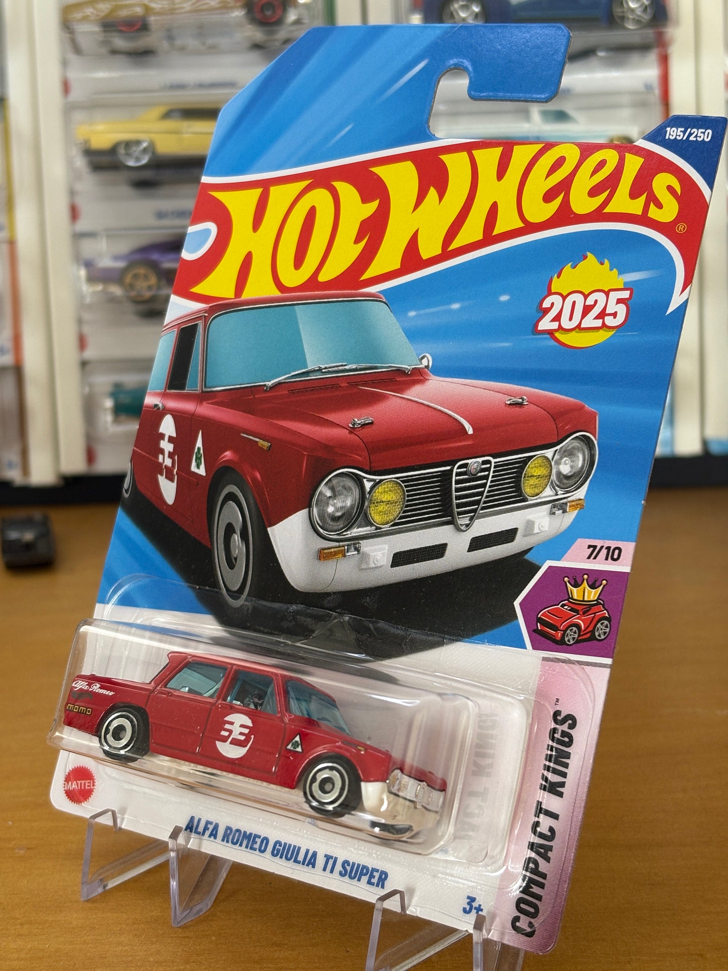 Hot Wheels Mainline / Alfa Romeo Giulia TI Super / 2025 Compact Kings 7/10