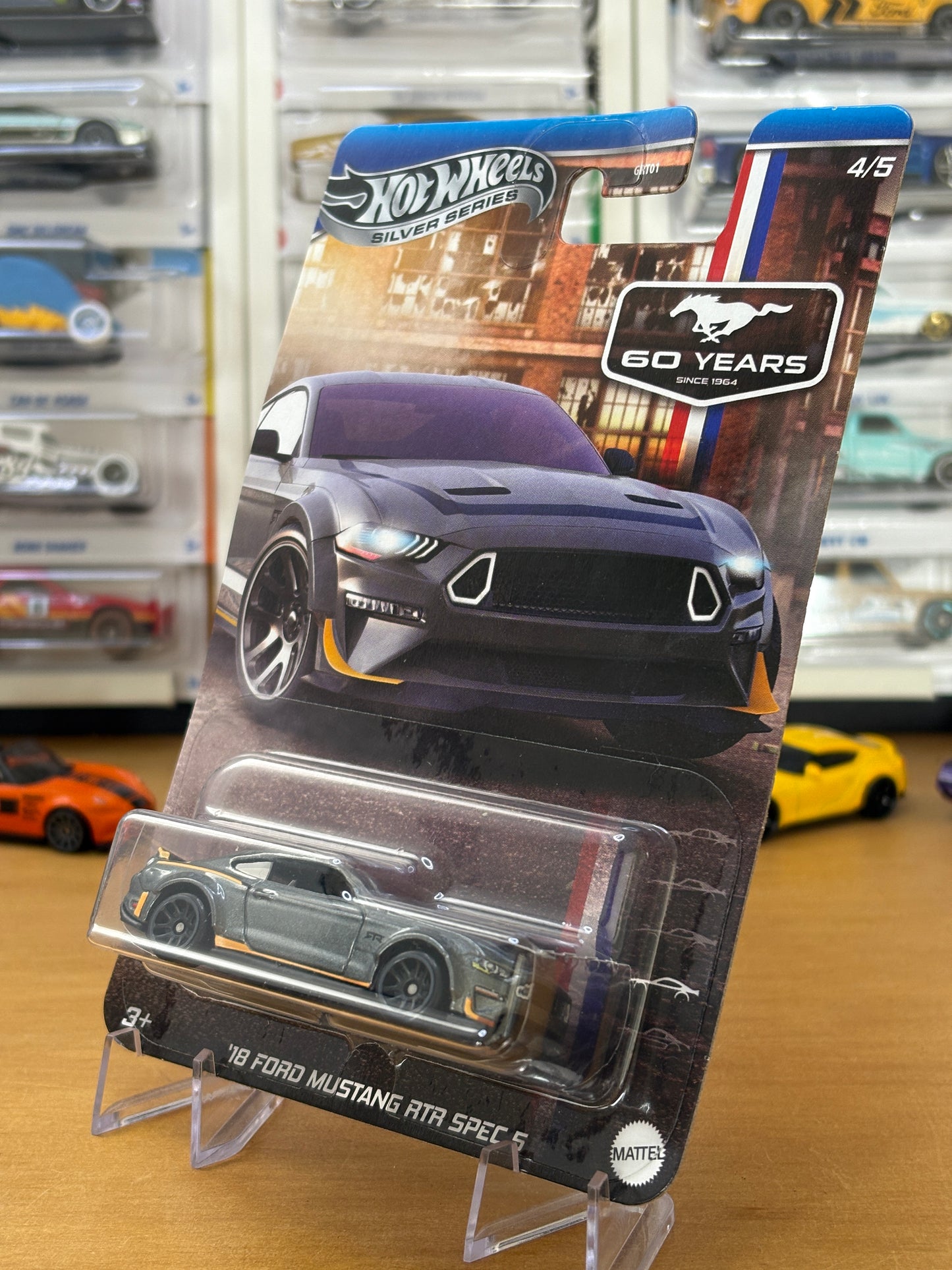 Hot Wheels Silver Series / '18 Ford Mustang RTR SPEC 5 / 2025 HW 60 Years Mustang 4/5