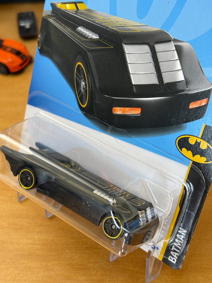 Hot Wheels Mainline / BATMAN: The Animated Series / 2023 Batman 5/5