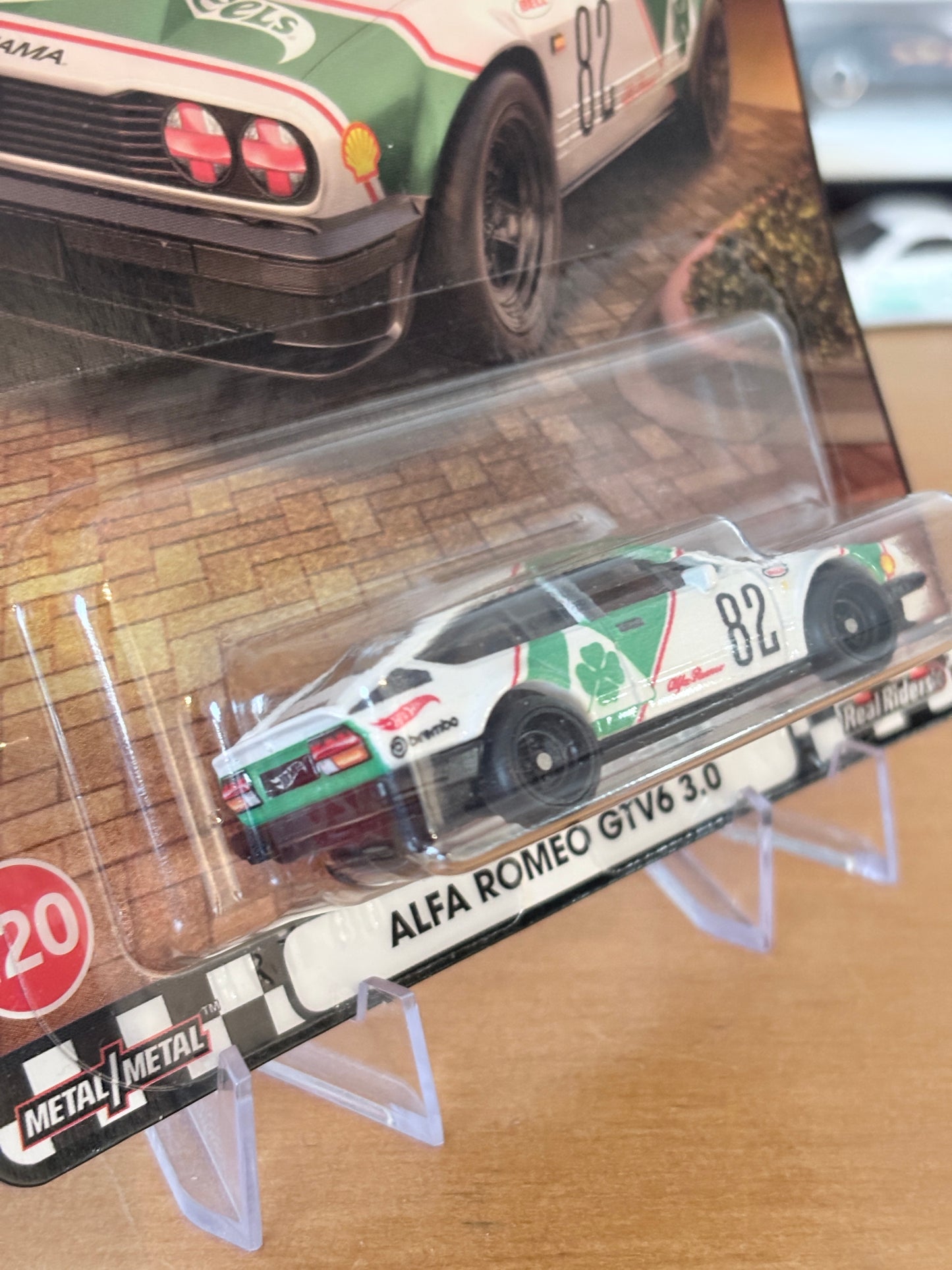 Hot Wheels Alfa Romeo GTV6 3.0 Boulevard #120 Premium Diecast