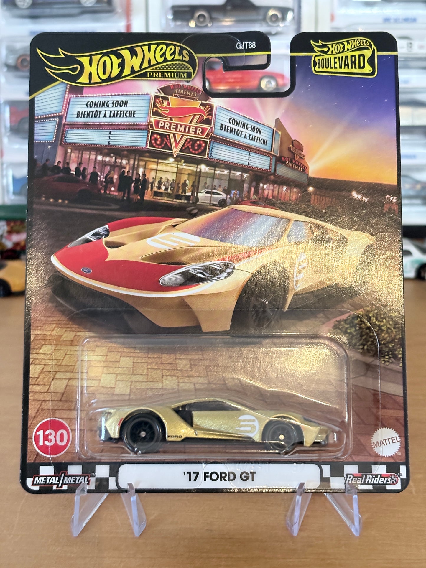 Hot Wheels '17 Ford GT Boulevard #130 Premium Diecast