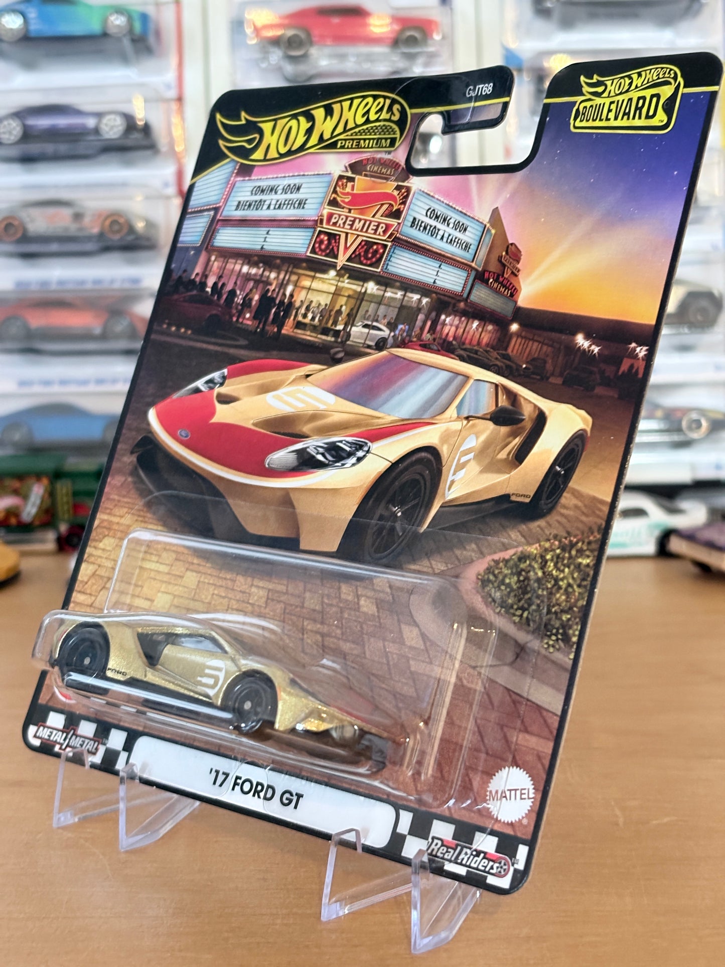 Hot Wheels '17 Ford GT Boulevard #130 Premium Diecast