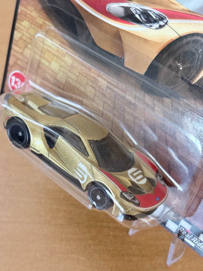 Hot Wheels '17 Ford GT Boulevard #130 Premium Diecast