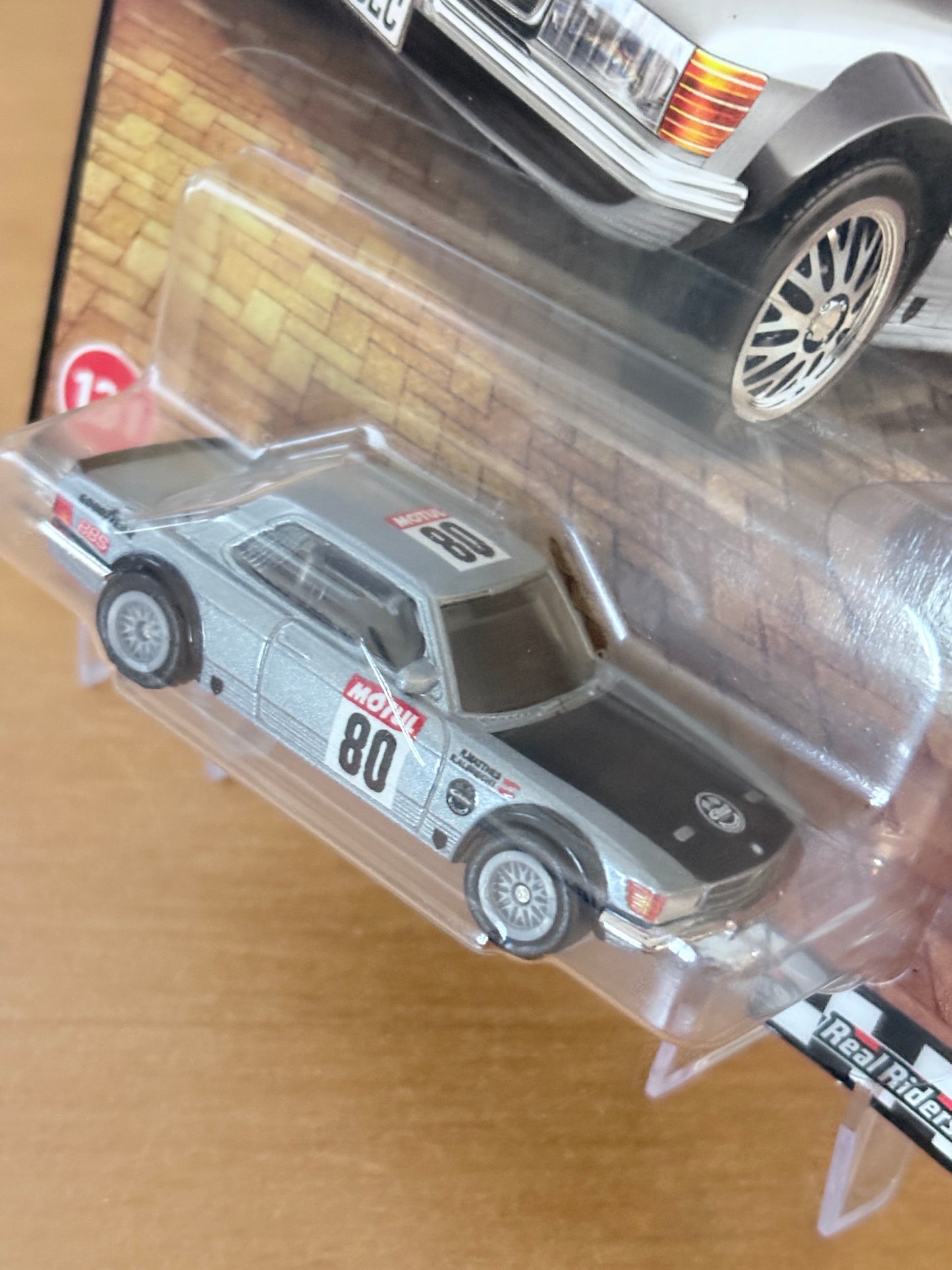 Hot Wheels '80 Mercedes-Benz 500 SLC Rallye Boulevard #131 Premium Diecast