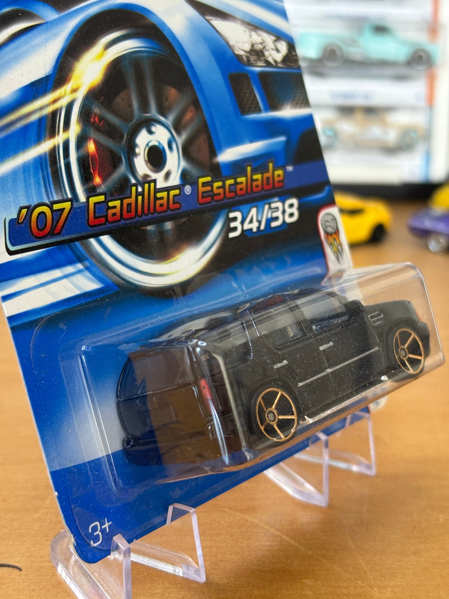 Hot Wheels Mainline / '07 Cadillac Escalade / 2006 First Editions 34/38
