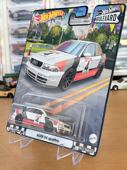 Hot Wheels Audi S4 quattro Boulevard #81 Premium Diecast