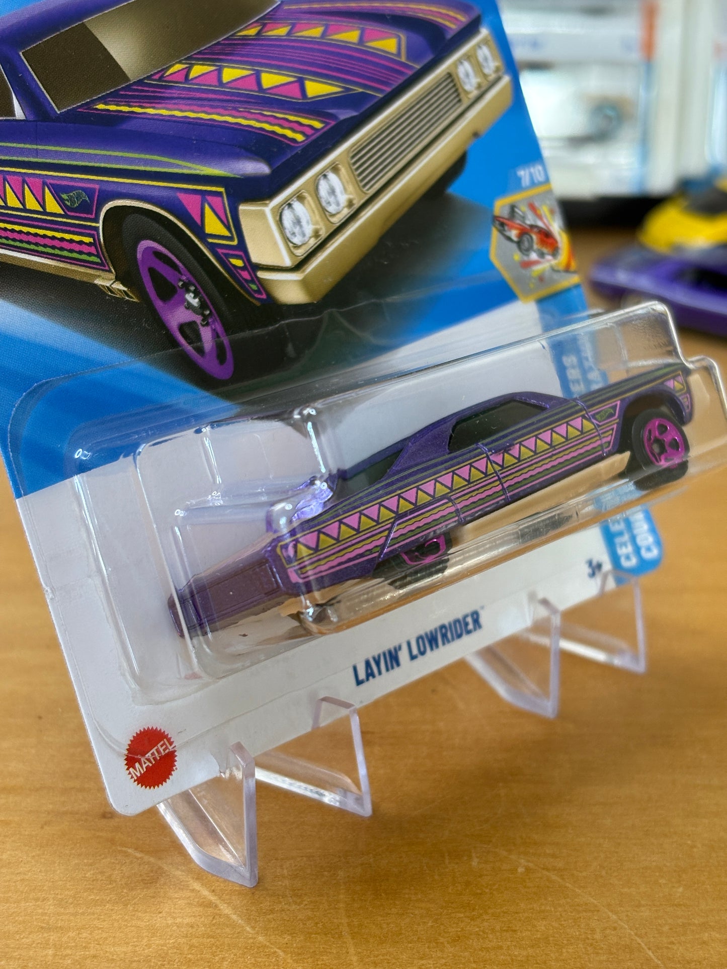 Hot Wheels Mainline / Layin' Lowrider / 2025 Celebration Racers 7/10
