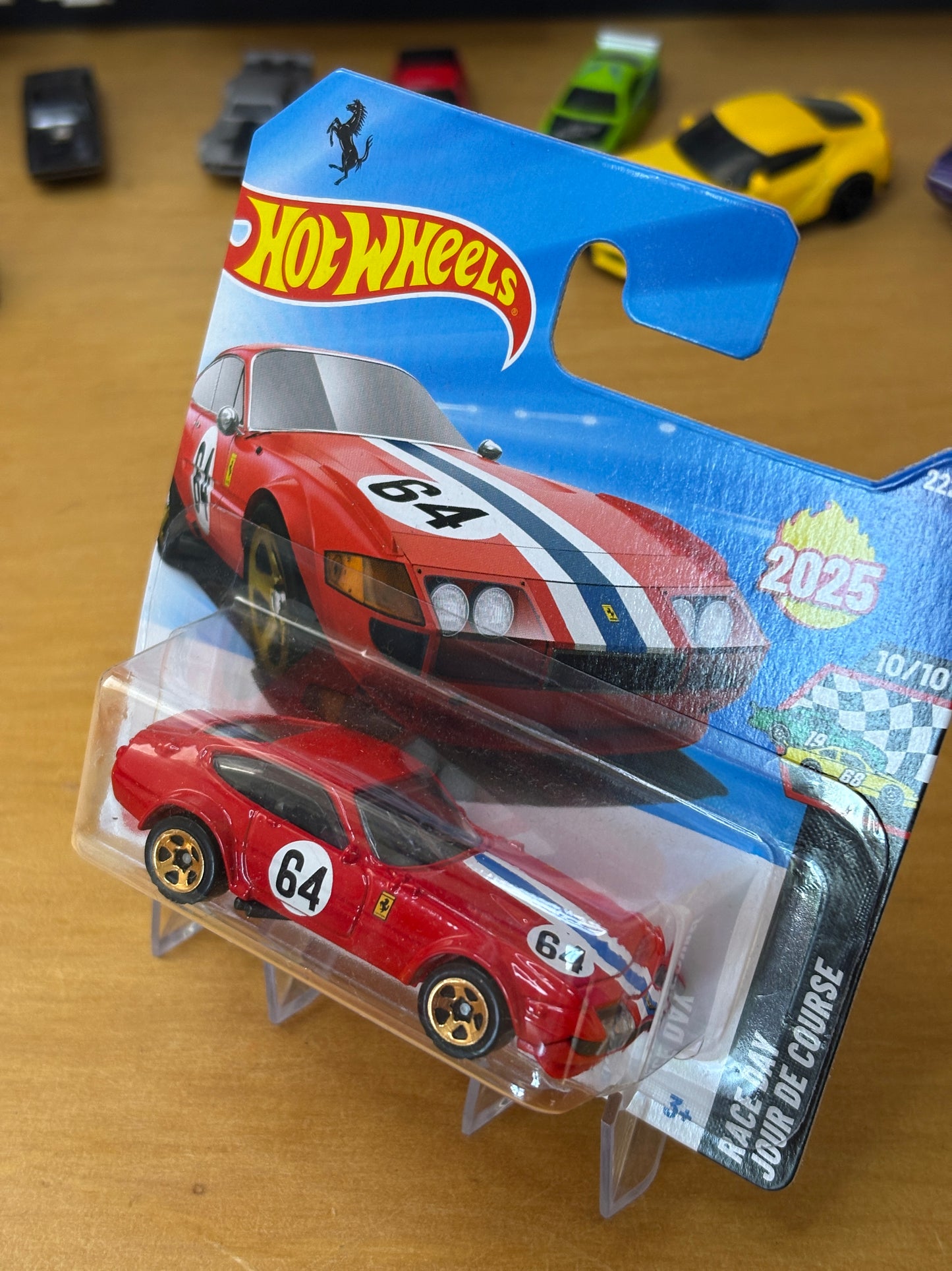 Hot Wheels Mainline / Ferrari 365 GTB4 Competizione / 2025 Race Day 10/10 (Short Card)