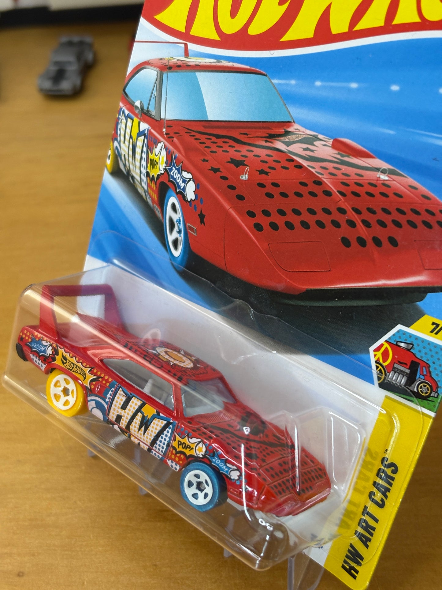 Hot Wheels Mainline / '70 Plymouth Superbird / 2025 HW Art Cars 7/20